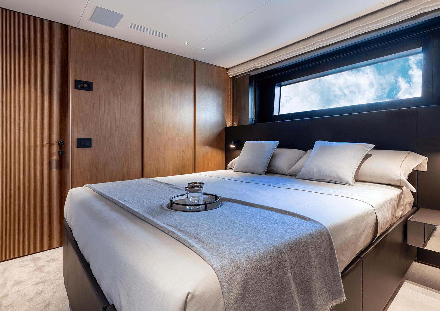 Benetti Oasis 34M 2022 Model iç mekan 3