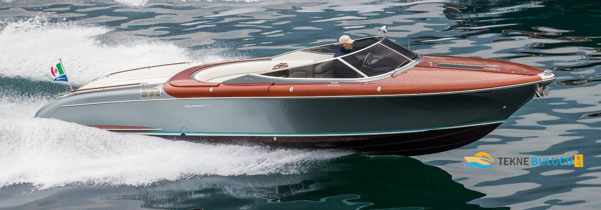 Riva Aquariva Super 33 2008 iç mekan 1