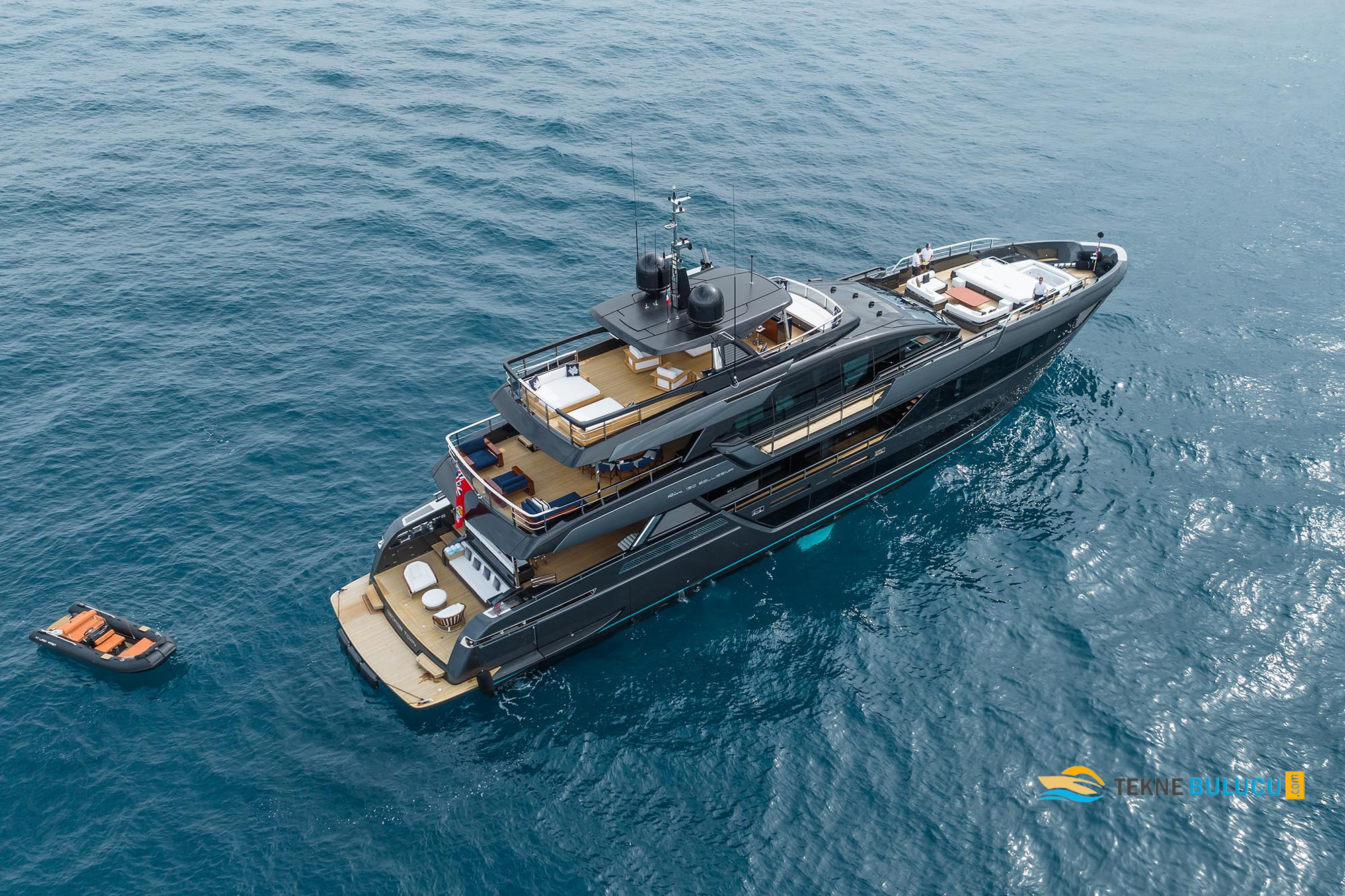 Riva 130 Bellissima 2023 iç mekan 1