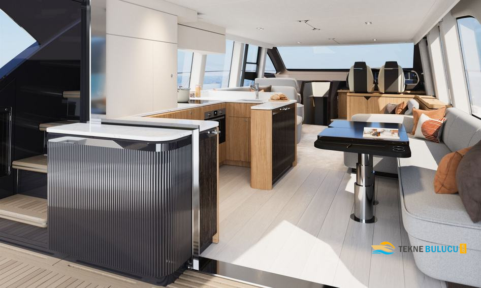 Fairline Squadron 68 2019 iç mekan 1