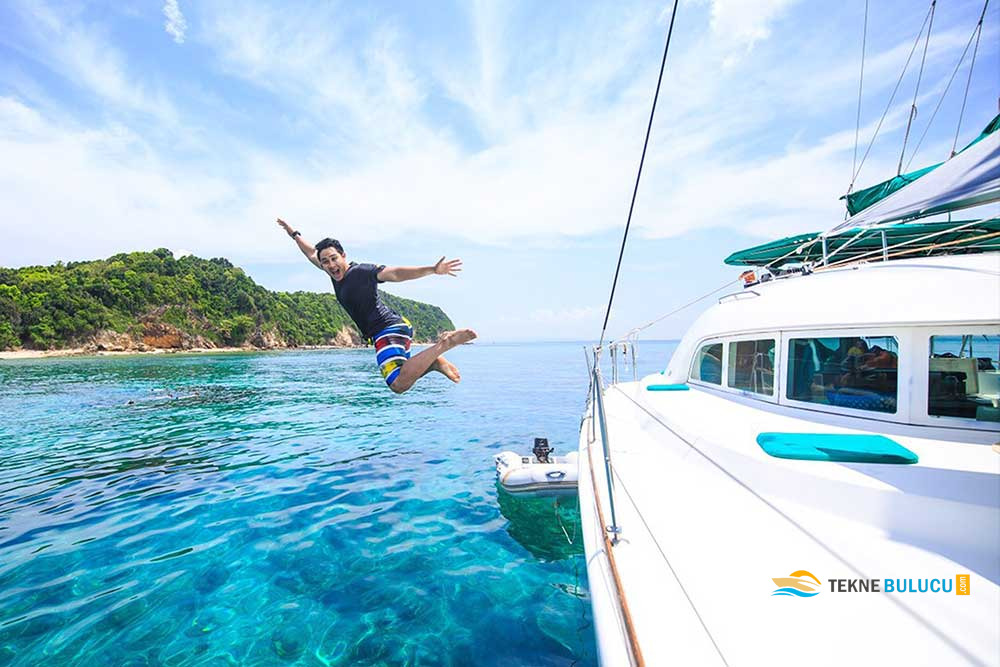 Lagoon 380 2012 iç mekan 1