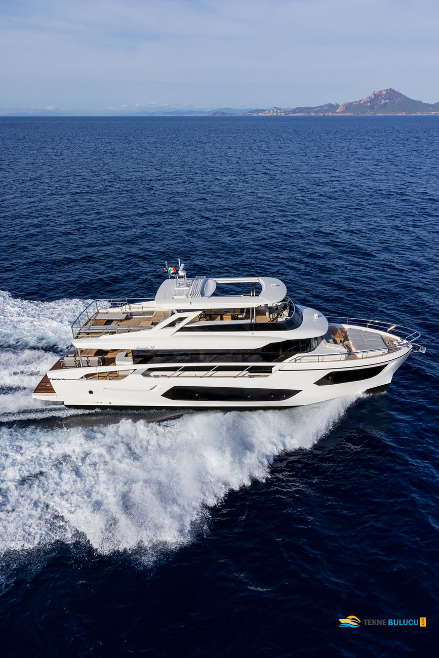 Absolute Navetta 75 2024 iç mekan 1