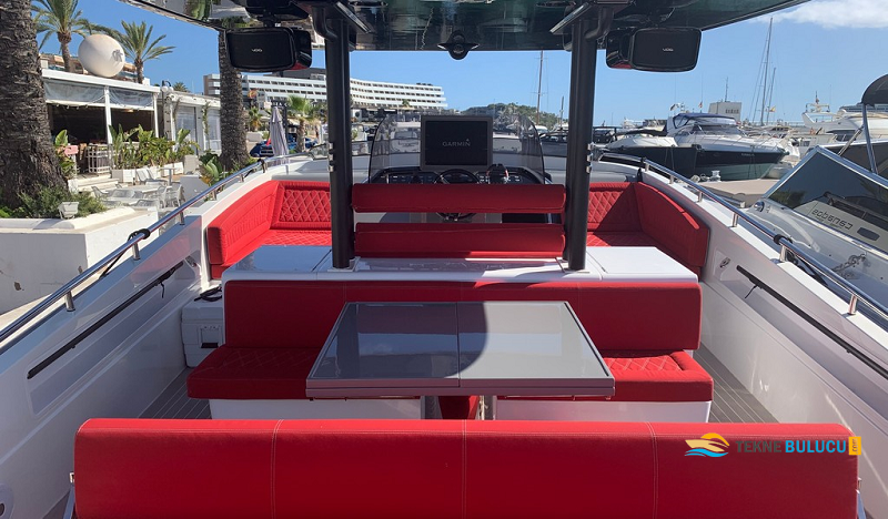 Canados Gladiator 428 2019 iç mekan 1