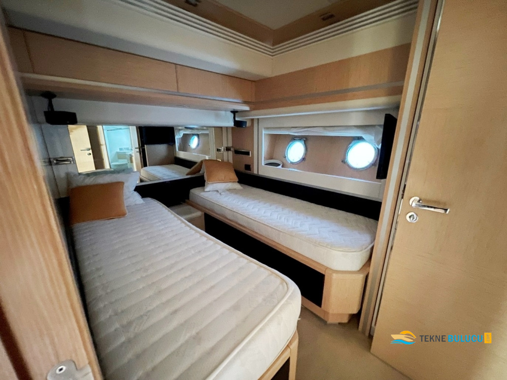 Dominator 680 2013 iç mekan 1