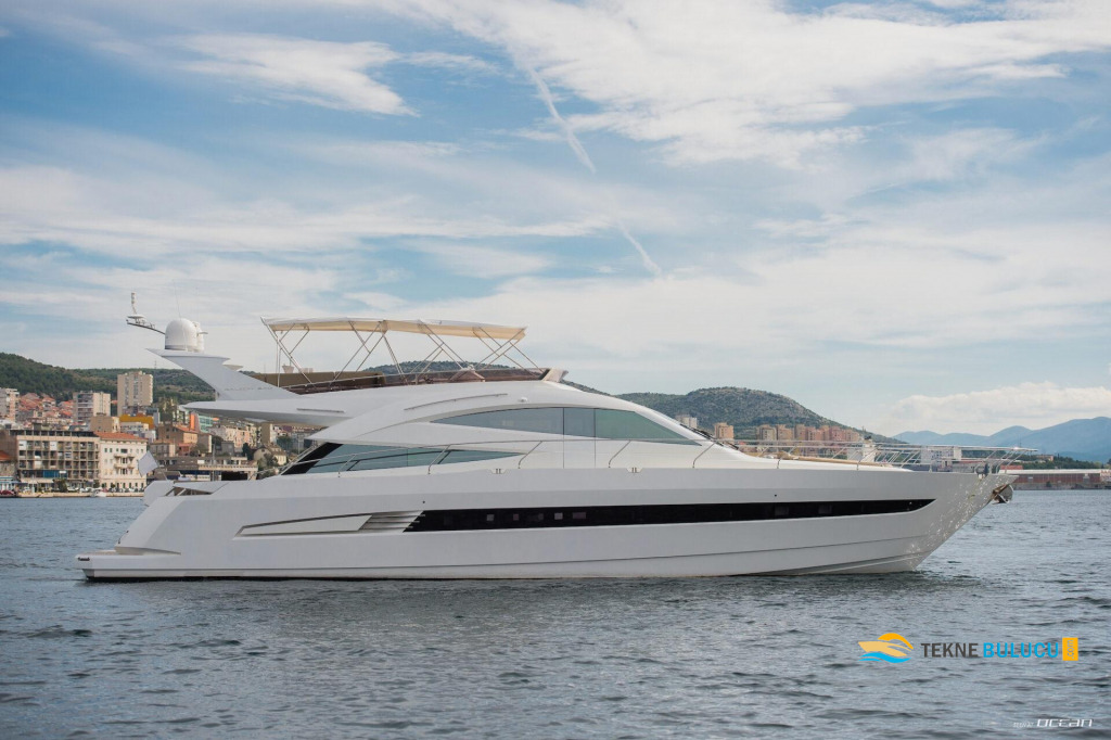 Galeon 640 Fly 2018 iç mekan 1