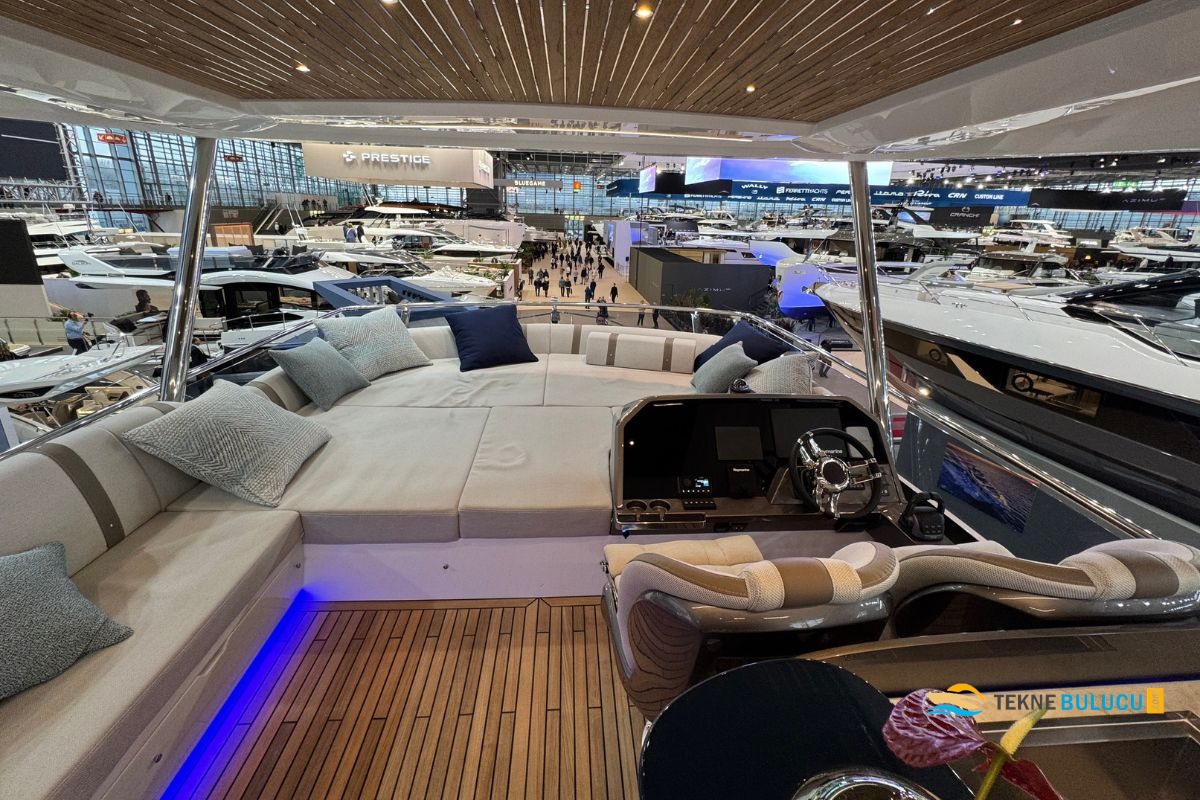 Galeon 640 Fly 2026 iç mekan 1