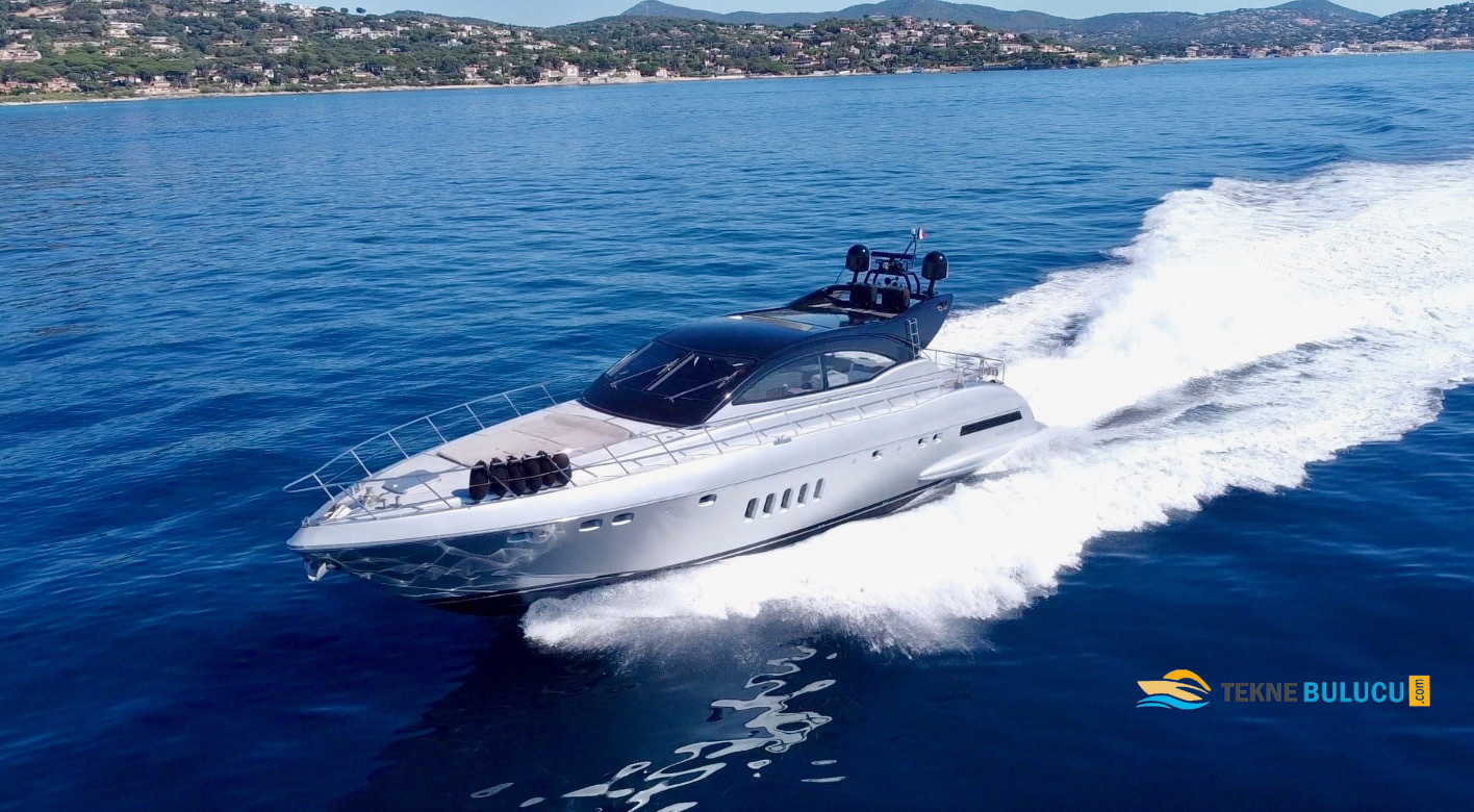 Mangusta 72 2004 iç mekan 1