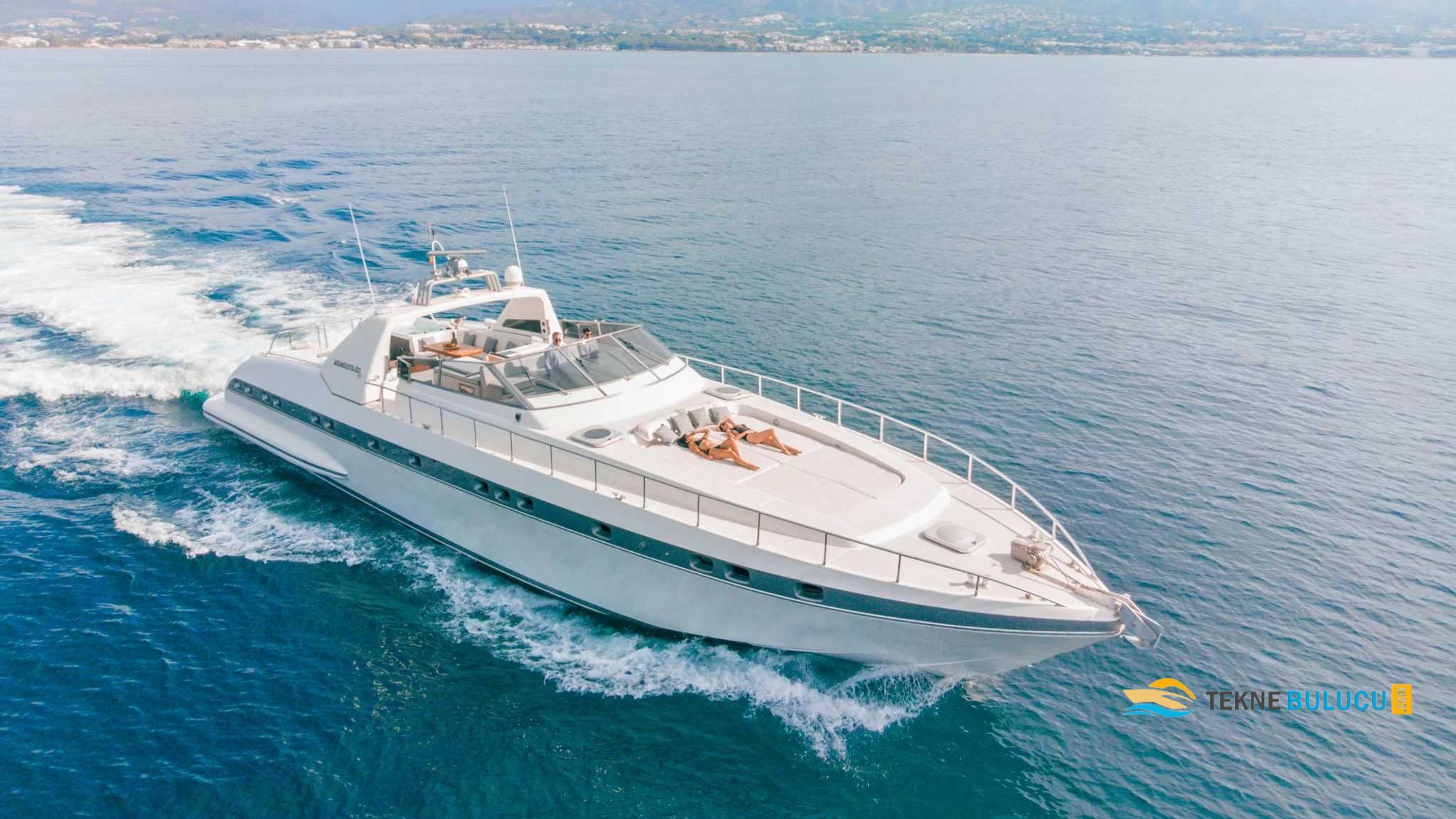 Mangusta 80 2004 iç mekan 1