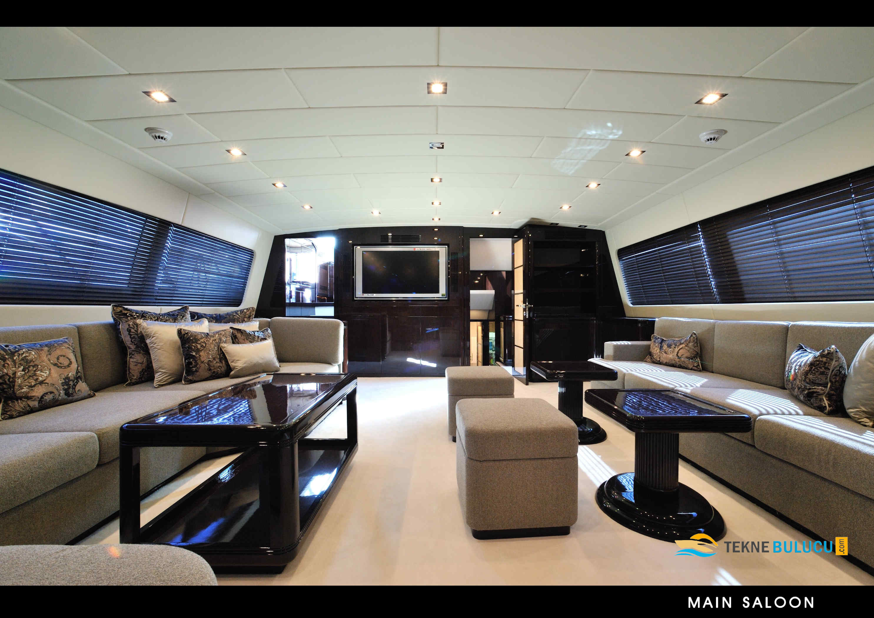 Mangusta 105 2009 iç mekan 1