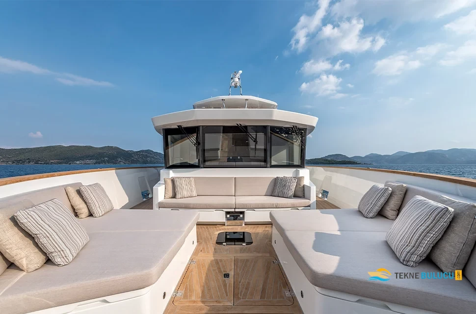 Numarine 26XP 2024 iç mekan 1