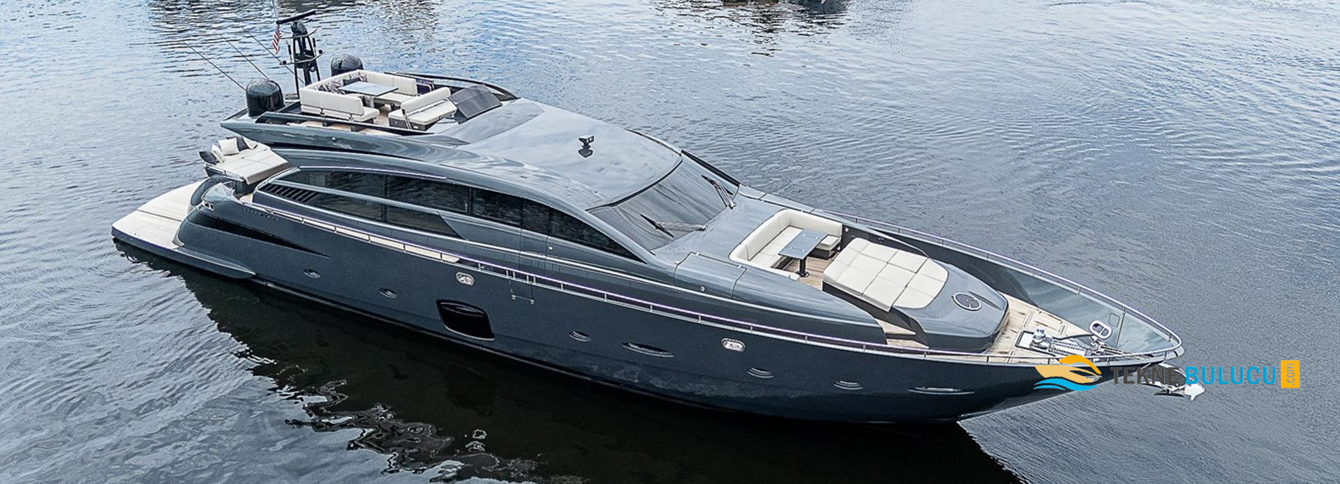 Pershing 92 2013 iç mekan 1