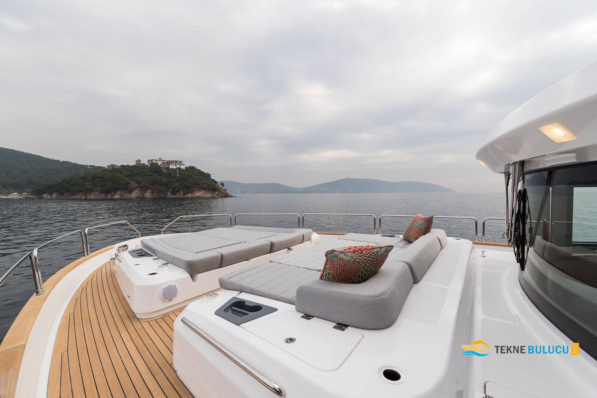 Sirena 64 2022 iç mekan 1