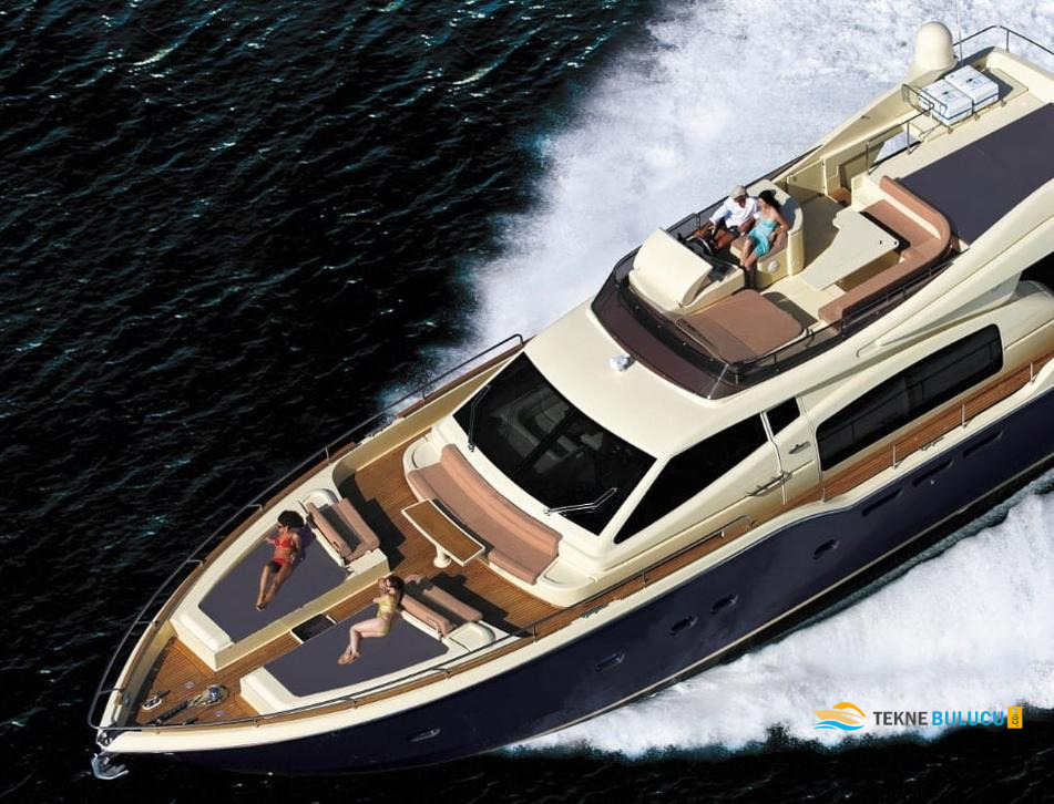 Ferretti Altura 46/49 1986 iç mekan 1