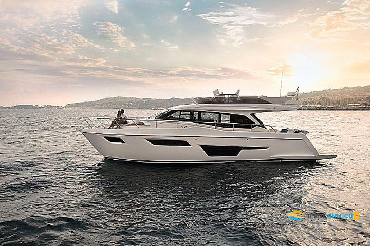 Ferretti 500 2021 iç mekan 2
