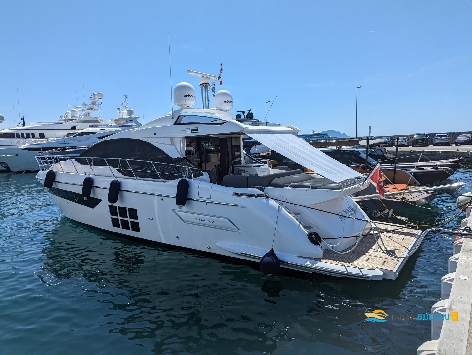 Azimut S6 2021 iç mekan 2