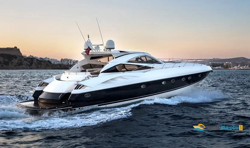 Sunseeker Predator 68 1st Gen 2005 Model iç mekan 2
