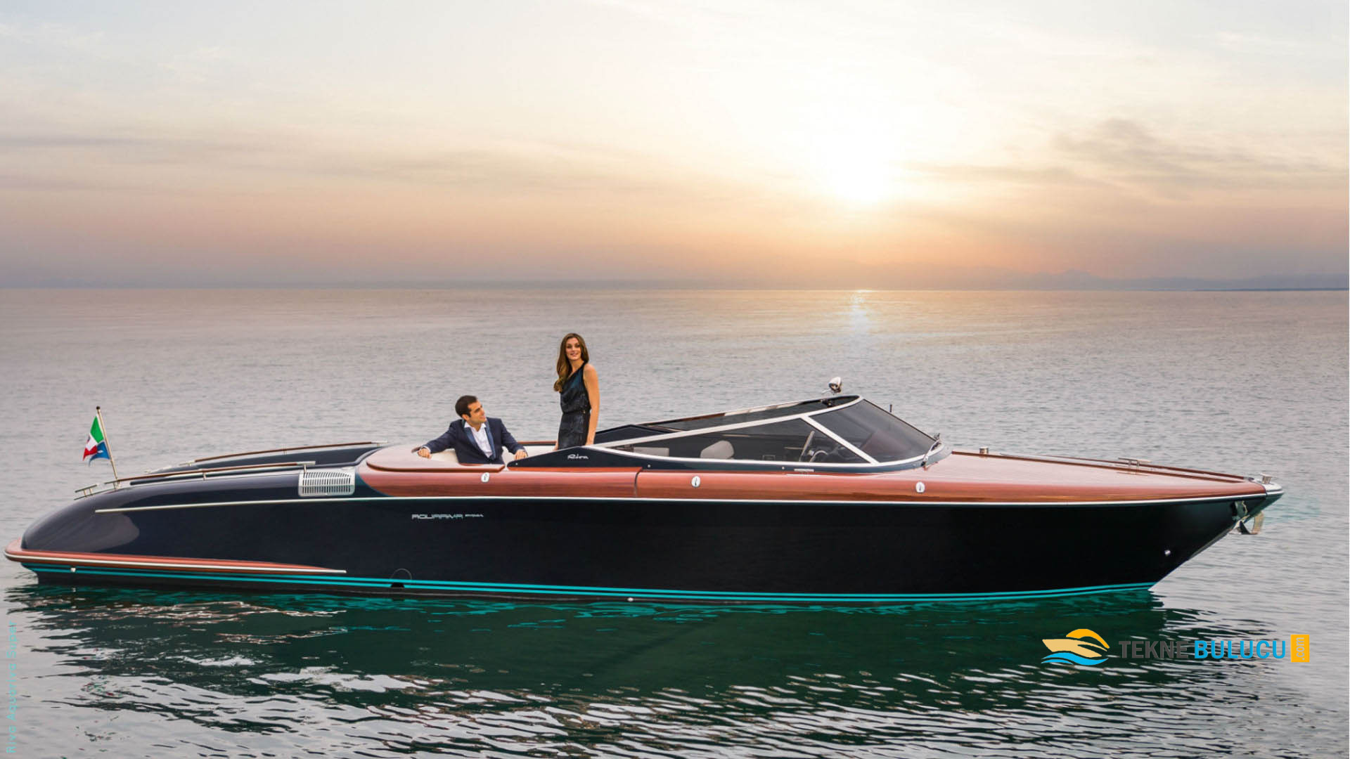 Riva Aquariva Super 33 2011 iç mekan 2