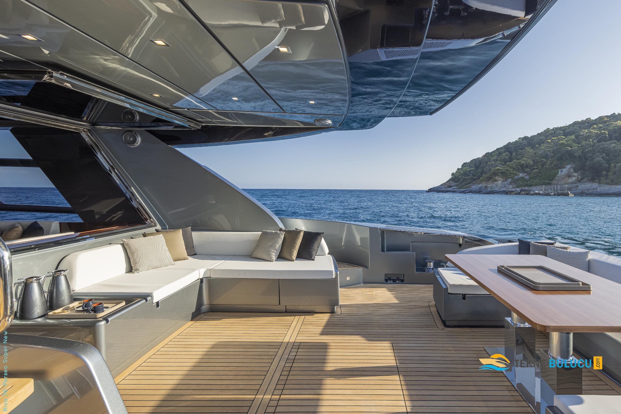 Riva 76 Perseo 2018 iç mekan 2