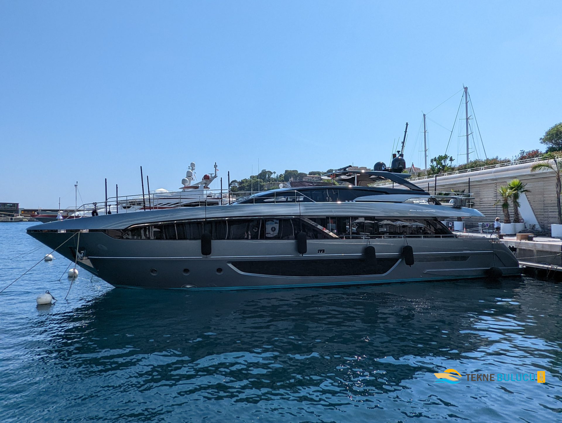 Riva 100 Corsaro 2026 iç mekan 2