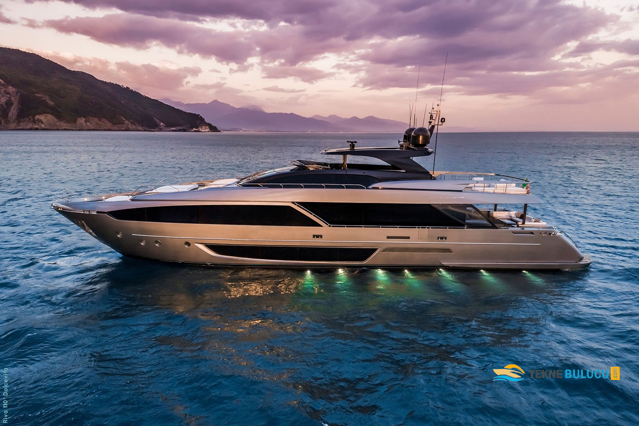 Riva 110 Dolcevita 2019 iç mekan 2
