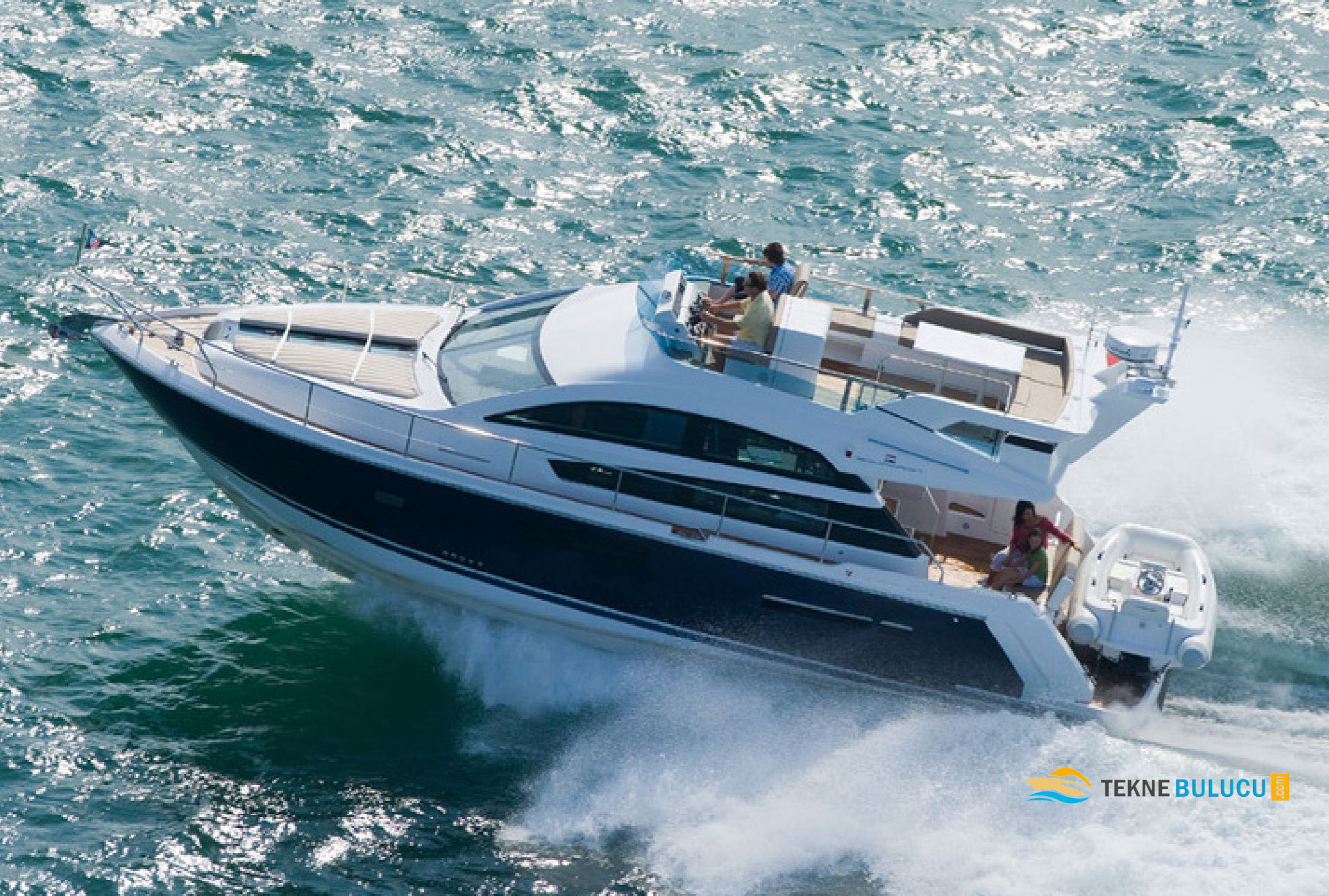 Fairline Squadron 42 2013 iç mekan 2