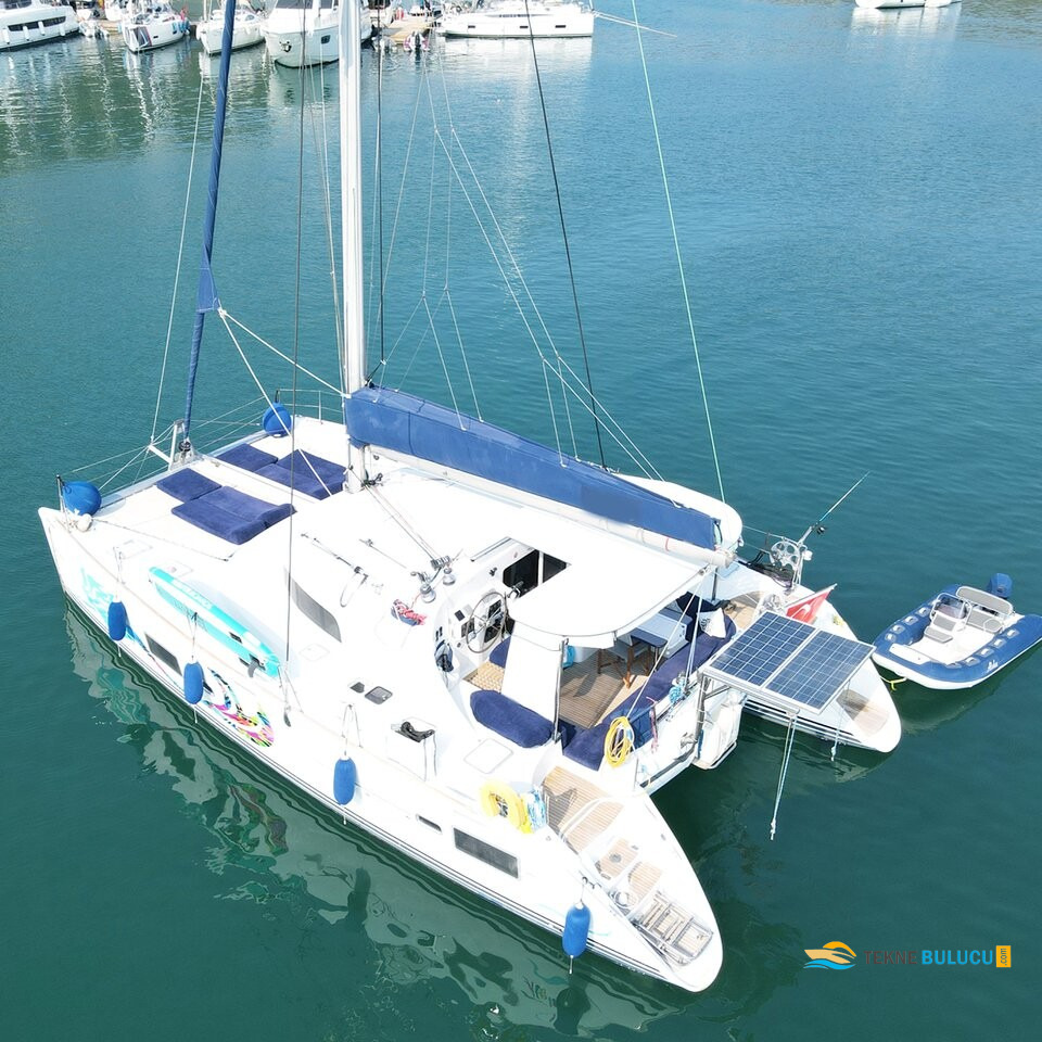Lagoon 410 2003 iç mekan 2