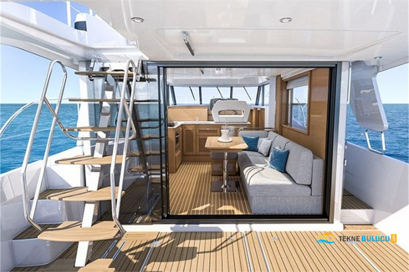 Beneteau Swift Trawler 47 2025 iç mekan 2