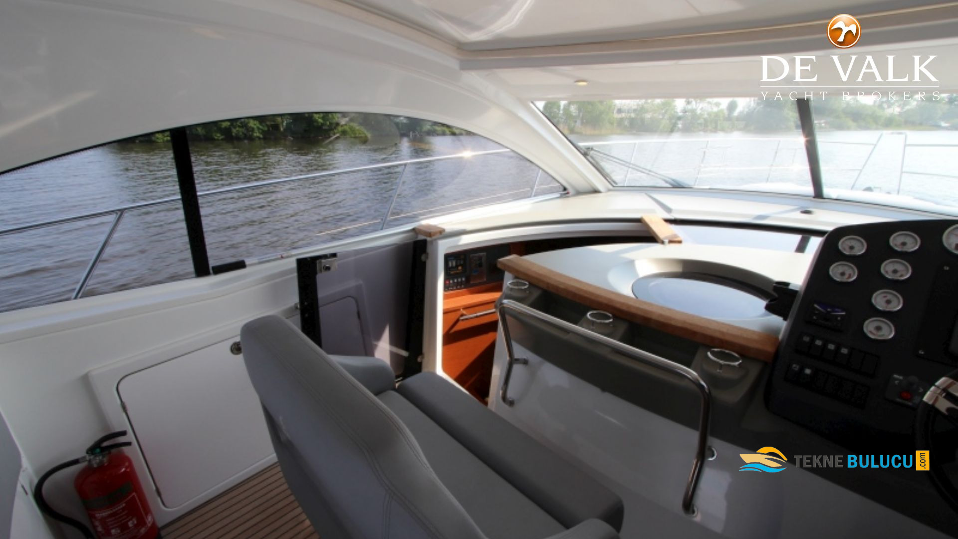 Beneteau Monte Carlo 42 2009 iç mekan 2