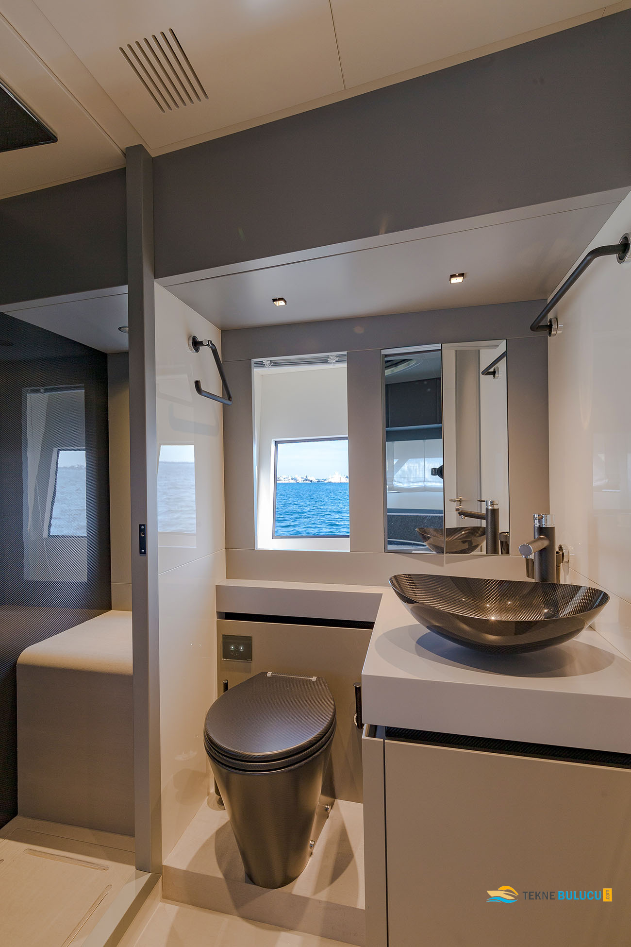 Canados Gladiator 631 2024 iç mekan 2