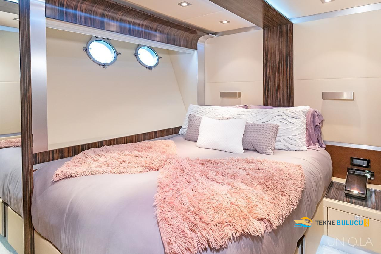 Dominator 26M 2021 iç mekan 2