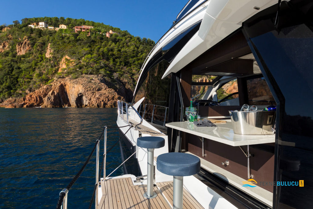 Galeon 510 Skydeck 2020 iç mekan 2