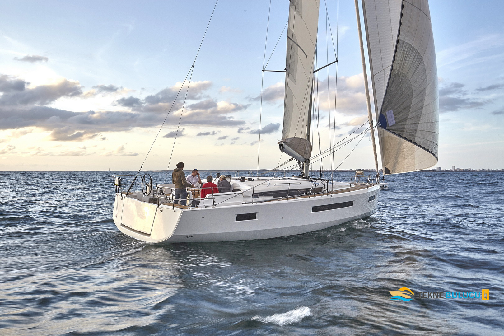 Jeanneau Sun Odyssey 490 2021 iç mekan 2