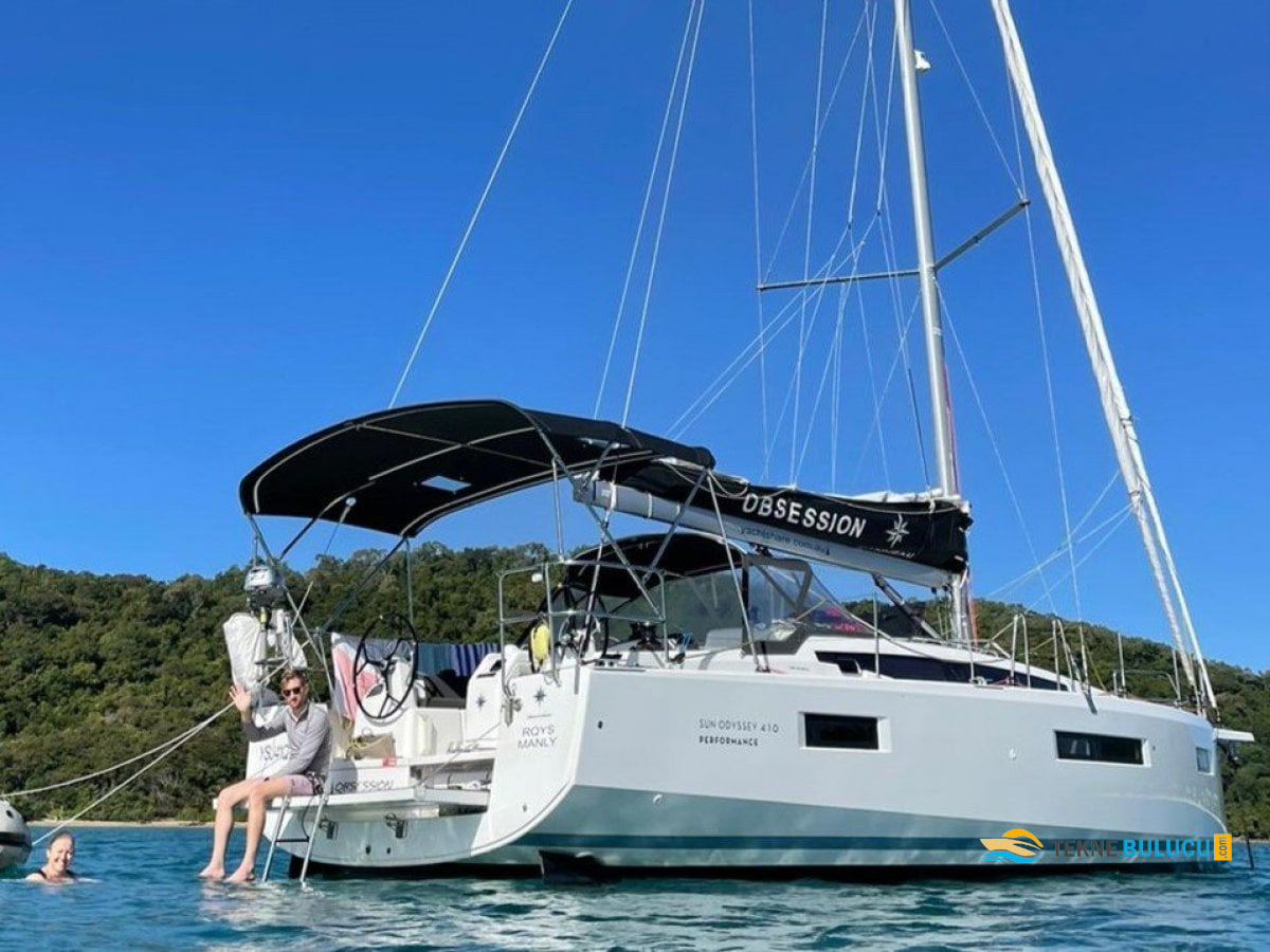 Jeanneau Sun Odyssey 410 2018 iç mekan 2