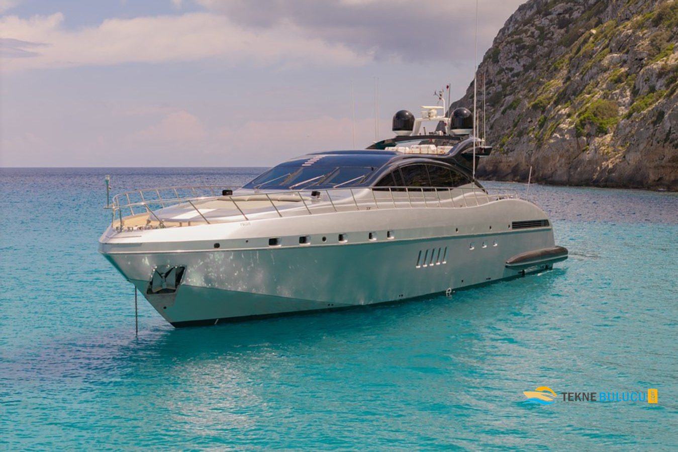 Mangusta 92 2009 iç mekan 2