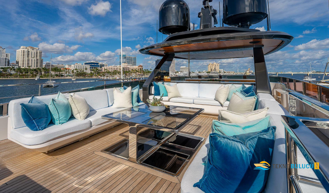 Mangusta Oceano 42 2026 iç mekan 2