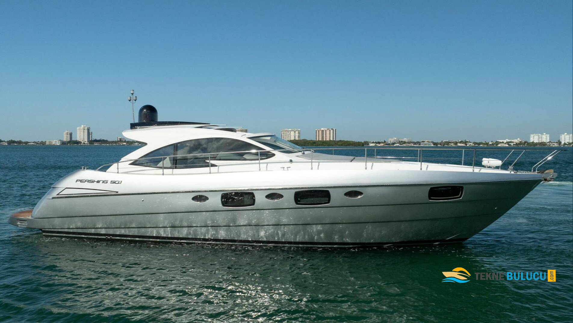 Pershing 50 2010 iç mekan 2