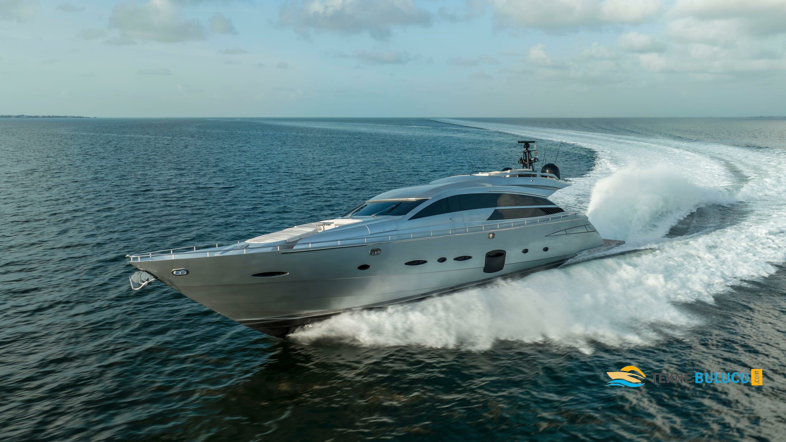 Pershing 92 2011 iç mekan 2
