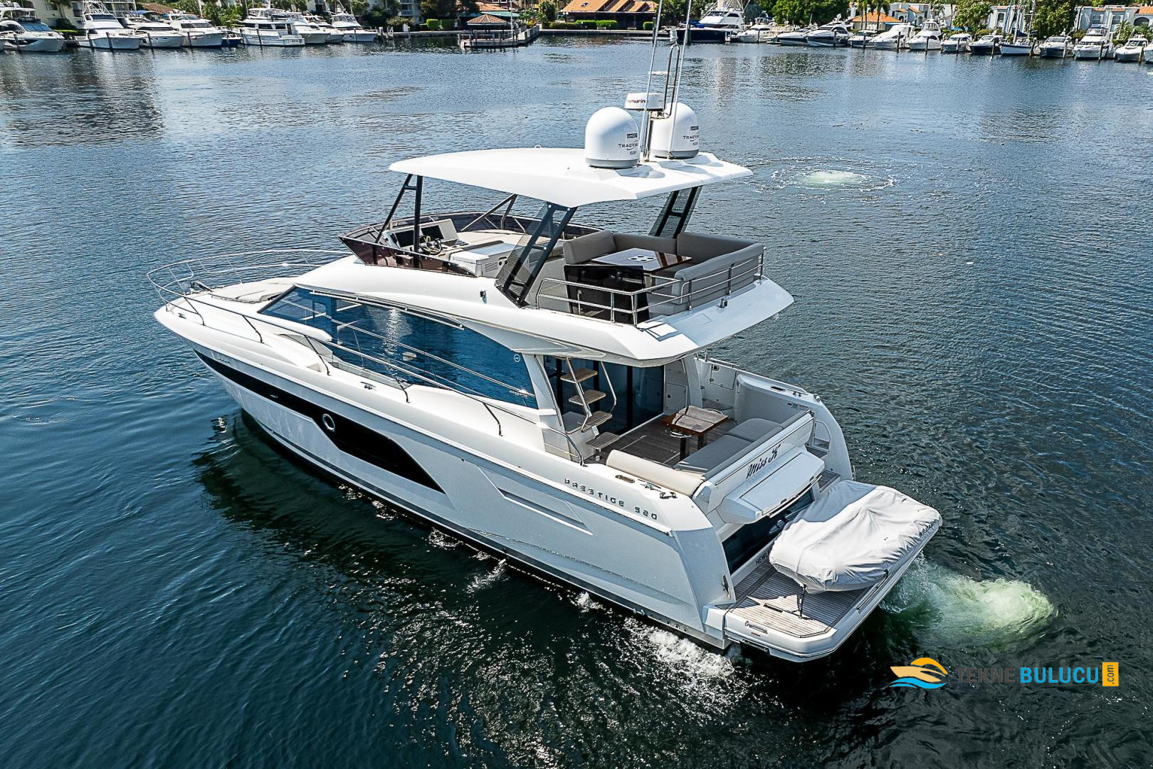 Prestige 520 2021 iç mekan 2