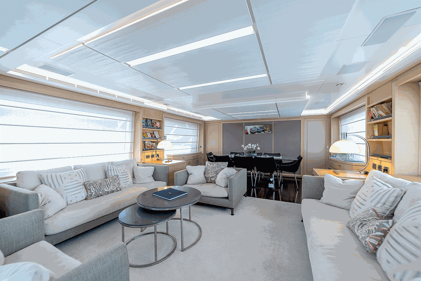 Benetti Delfino Classic 1971 Model iç mekan 3