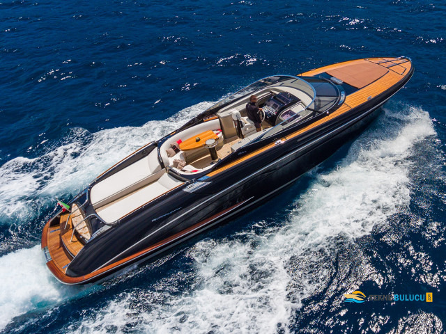Riva Rivarama 44 2007 iç mekan 3