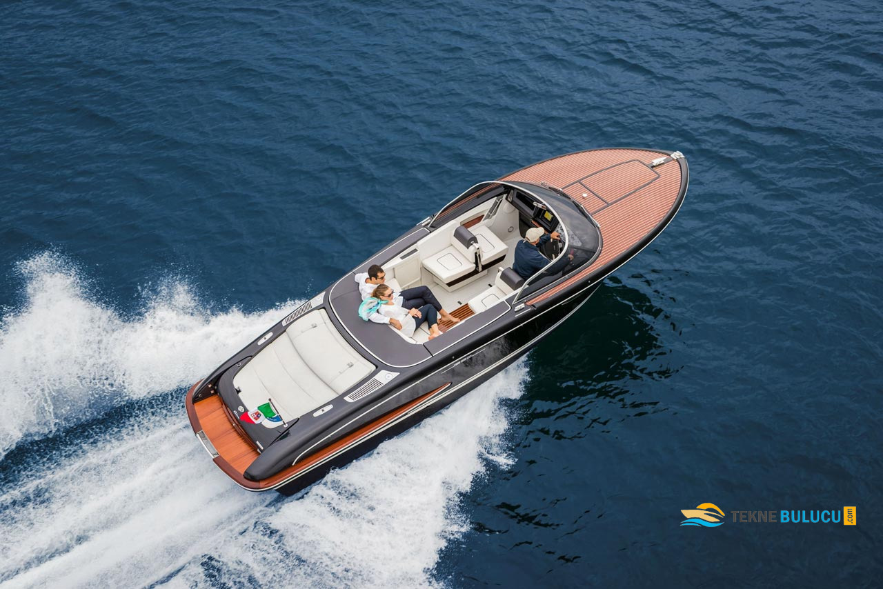 Riva Iseo 27 2011 iç mekan 3