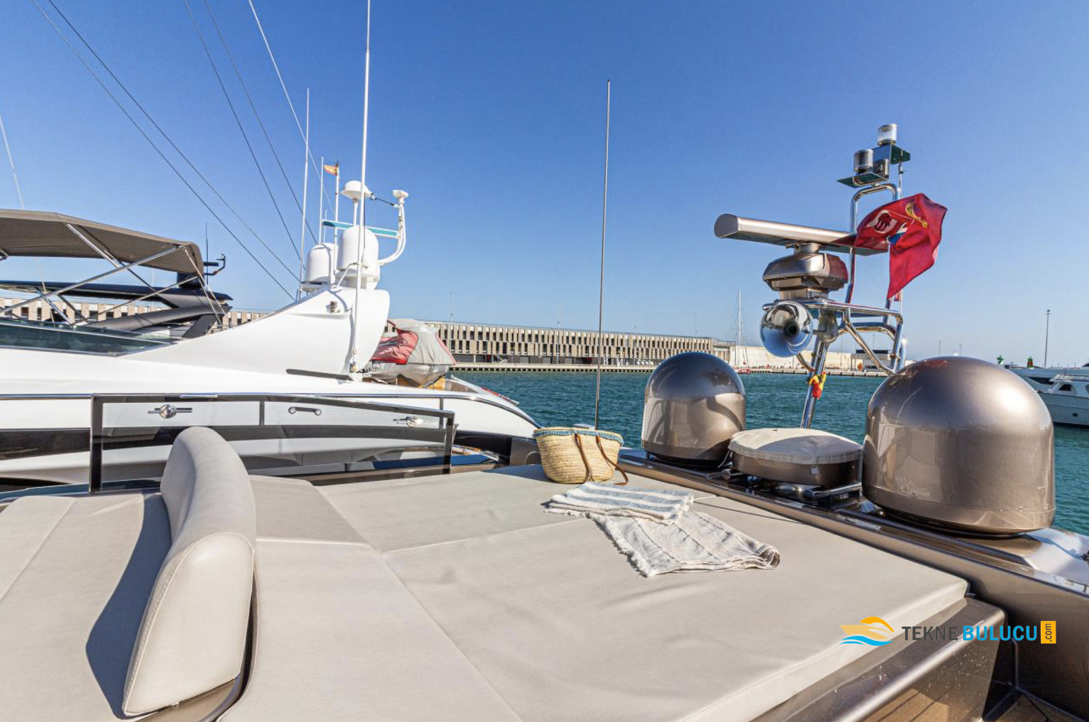 Riva 88 Domino Super 2018 iç mekan 3