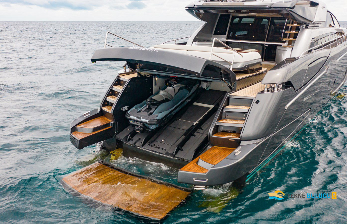Riva 88 Domino Super 2025 iç mekan 3