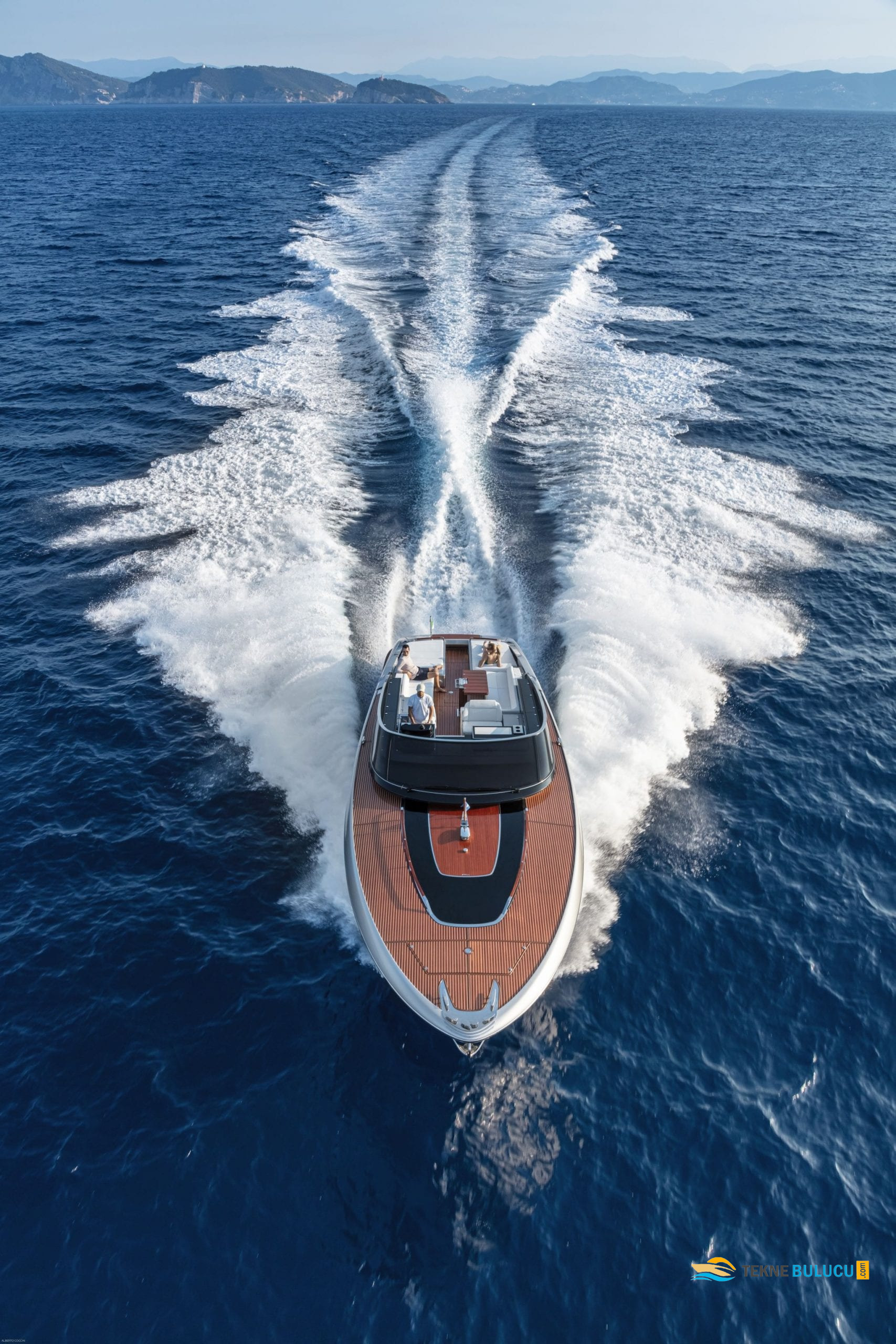 Riva 48 Dolceriva 2023 iç mekan 3