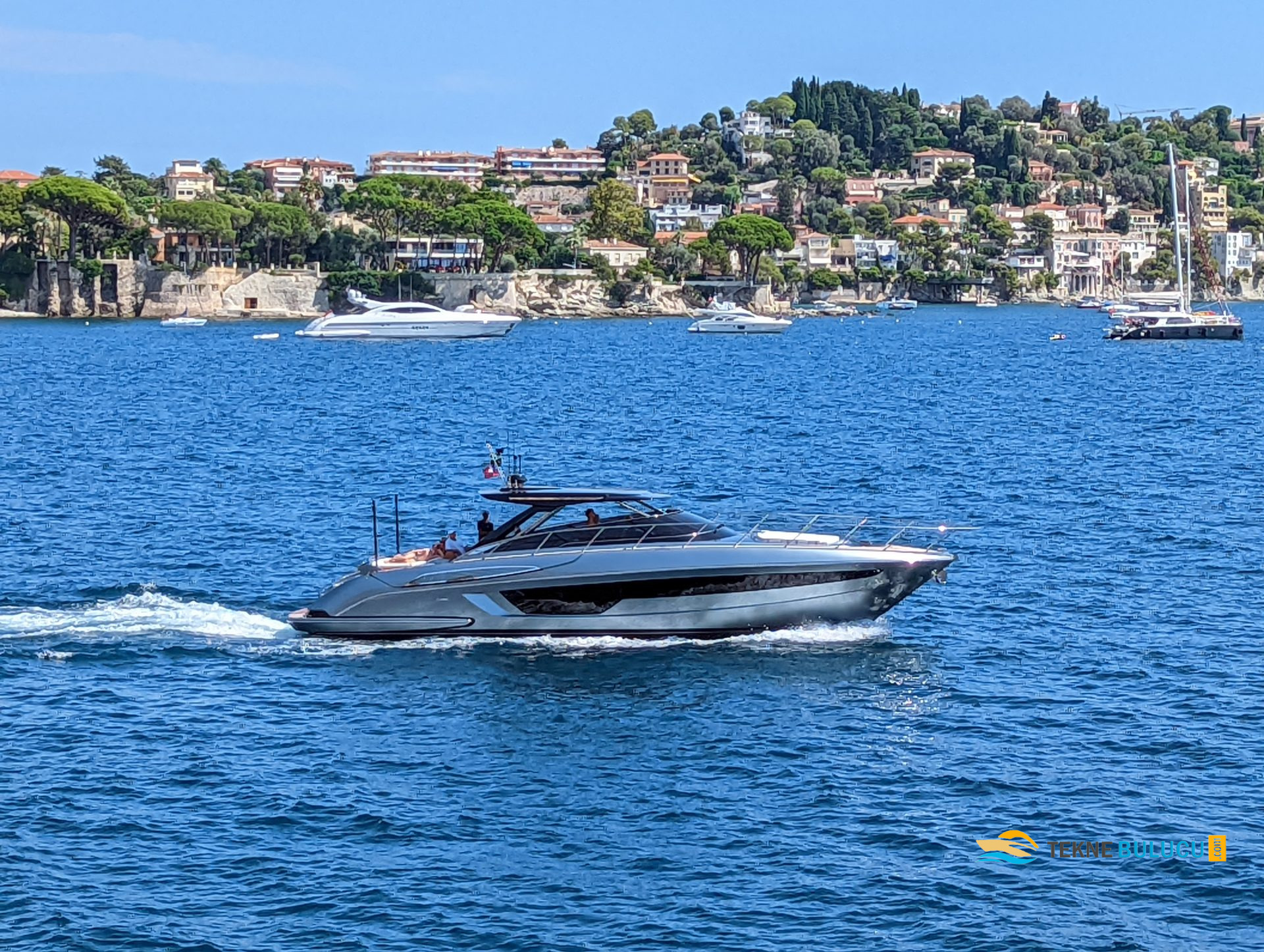 Riva 56 Rivale 2024 iç mekan 3