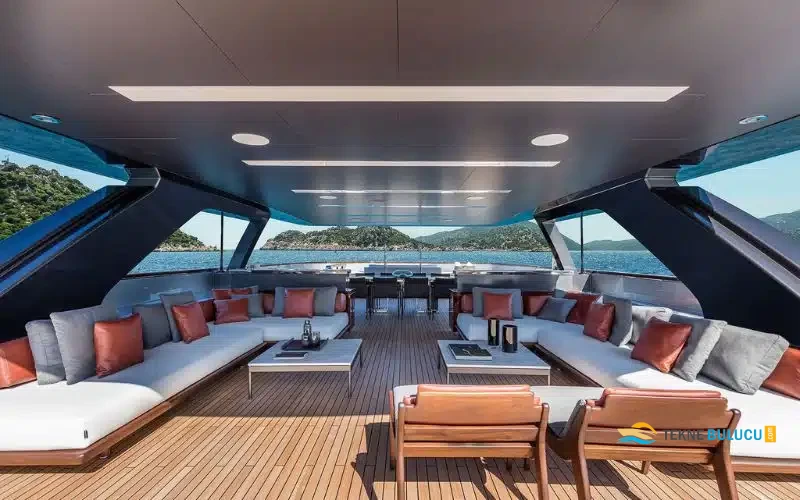 Riva 50 Metri 2023 iç mekan 3
