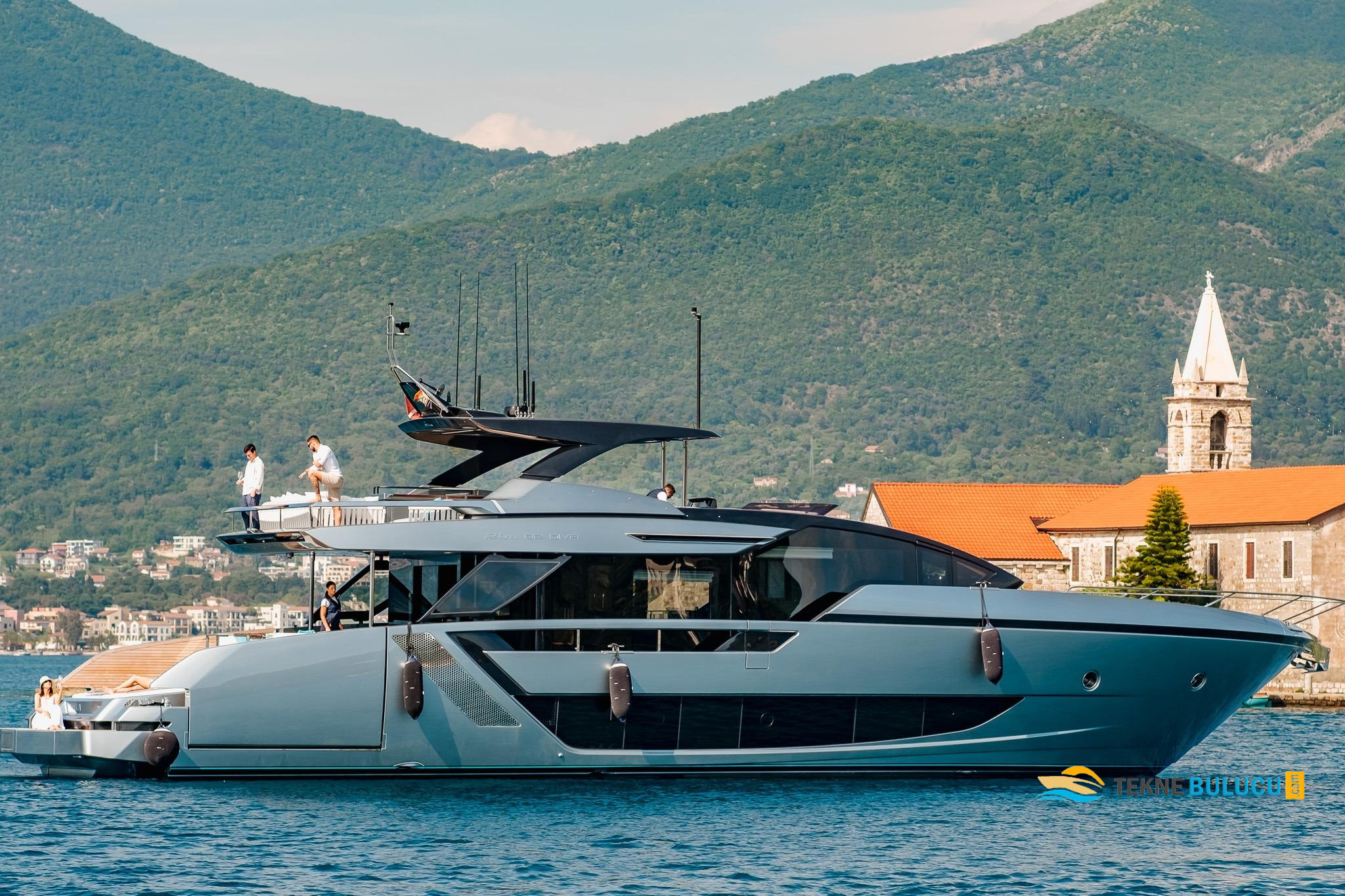 Riva 82 Diva 2024 iç mekan 3
