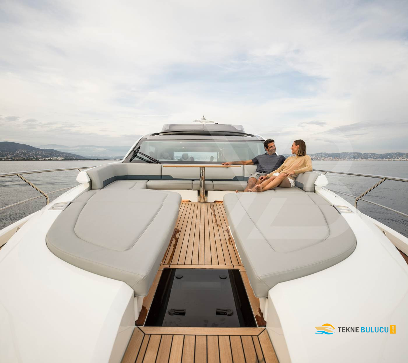 Fairline Phantom 65 2024 iç mekan 3