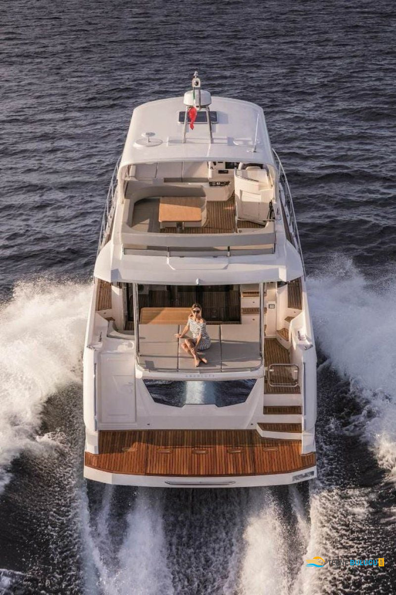 Absolute 52 Fly 2016 iç mekan 3