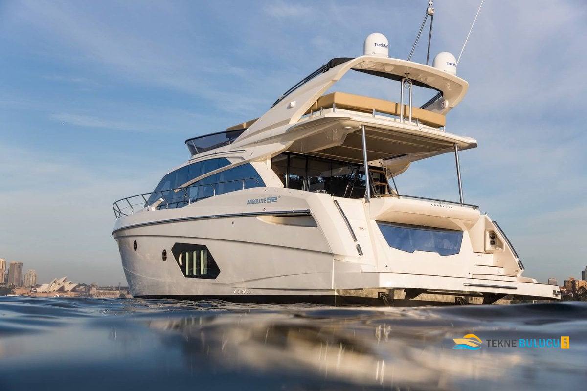 Absolute 52 Fly 2017 iç mekan 3